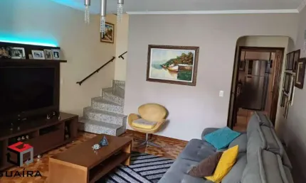 Sobrado de 130 m² Localizado No Bairro Scarpelli Santo André - SP