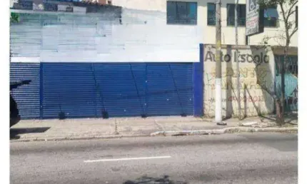 Ponto comercial para alugar na Rua Adolfo Bastos, 36, Vila Bastos, Santo André