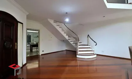 Sobrado à venda 4 quartos 3 suítes 10 vagas Jardim - Santo André - SP