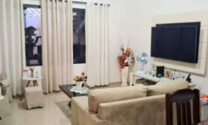 Sobrado à venda 4 quartos 2 suítes 2 vagas Cerâmica - São Caetano do Sul - SP
