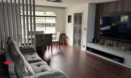 Sobrado à venda 3 quartos 1 suíte 4 vagas Valparaíso - Santo André - SP