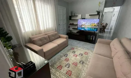 Casa à venda 3 quartos 1 suíte 2 vagas Canhema - Diadema - SP