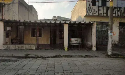 Terreno no Jardim Bom Pastor com 154 m² e casa antiga no local