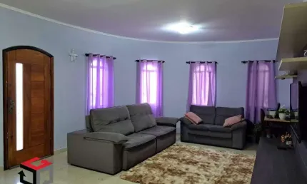 Sobrado à venda 3 quartos 6 vagas no Bairro Santo Alberto - Santo André - SP