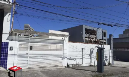Terreno à venda 10 vagas Assunção - Santo André - SP