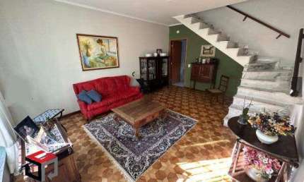 Sobrado à venda 3 quartos 1 suíte 5 vagas Eldízia - Santo André - SP