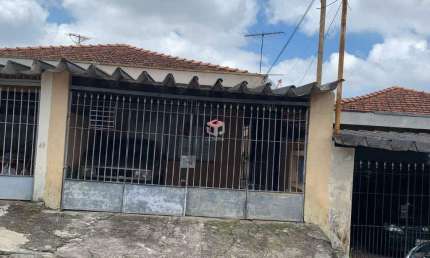 Casa com 134m² localizada na Vila Linda em Santo André - SP.