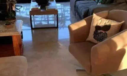 Apartamento de 240 m² Com Elevadores no Bairro Saúde em São Paulo - SP