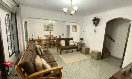 Sobrado à venda 3 quartos 2 suítes 2 vagas Gilda - Santo André - SP
