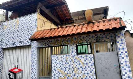 Sobrado à venda 3 quartos 2 vagas Santa Terezinha - São Bernardo do Campo - SP