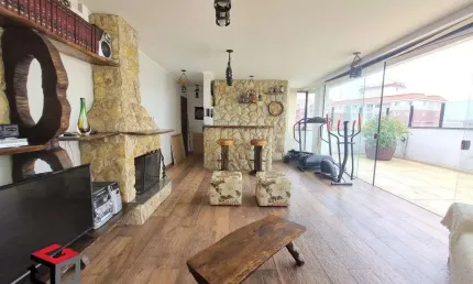 Apartamento Cobertura Duplex com 220M² à Venda - Jabaquara, SP. Excelente custo-benefício.