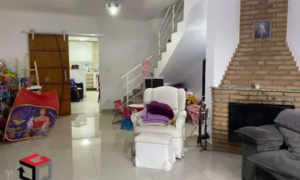 Sobrado à venda 3 quartos 1 suíte 4 vagas Nova Petrópolis - São Bernardo do Campo - SP