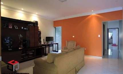 Sobrado à venda 3 quartos 2 suítes 4 vagas Camilópolis - Santo André - SP