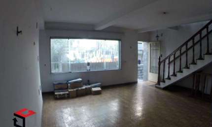 Excelente sobrado comercial no bairro em Jardim Santo André - SP
