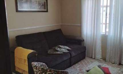 Sobrado à venda 3 quartos 1 suíte 2 vagas Tibiriçá - Santo André - SP