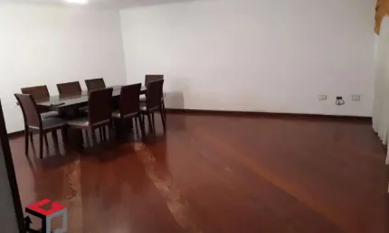 Sobrado 179 m² Localizado No Bairro Scarpelli Santo André - SP