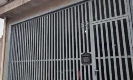Sobrado à venda 3 quartos 2 vagas Suíça - Santo André - SP