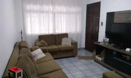 Casa com 200m² localizado no Parque Capuava, em Santo André.