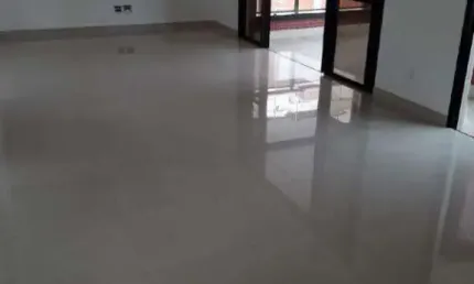 Apartamento Vila Mariana com Varanda Gourmet, repleto de armários com 4 suítes, sala grande, lazer e 4 vagas. Marque sua visita!