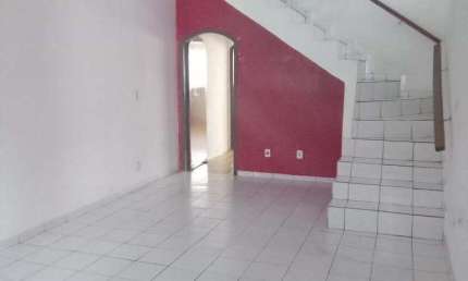 Sobrado à venda 3 quartos 2 vagas Valparaíso - Santo André - SP