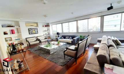 Apartamento de 234 m² Com Elevadores no Bairro Santa Cecília em São Paulo - SP