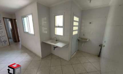 Cobertura com 74m² localizada no Bairro Santa Maria em Santo André/SP. (Sem elevador)