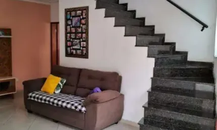 Sobrado à venda 4 quartos 1 suíte 3 vagas Centro - Diadema - SP