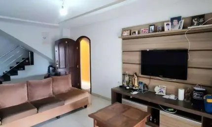 Sobrado à venda 3 quartos 1 suíte 4 vagas Gerassi - Santo André - SP