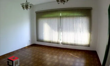 Sobrado à venda 4 quartos 1 suíte 4 vagas Nova Petrópolis - São Bernardo do Campo - SP
