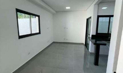 Sobrado à venda 2 quartos 2 suítes 2 vagas Pires - Santo André - SP