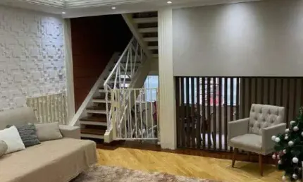Sobrado 188 m² Localizado No Bairro Scarpelli Santo André - SP