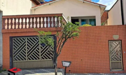Casa 115 m² Localizado no Bairro Dos Casas em São Bernardo do Campo - SP.