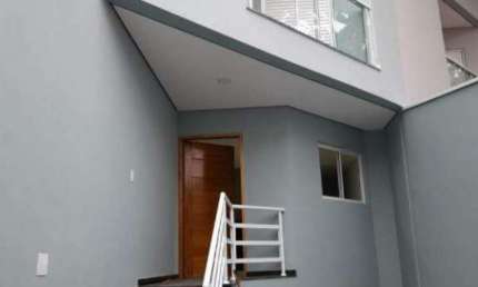 Sobrado à venda 2 quartos 2 suítes 1 vaga Utinga - Santo André - SP