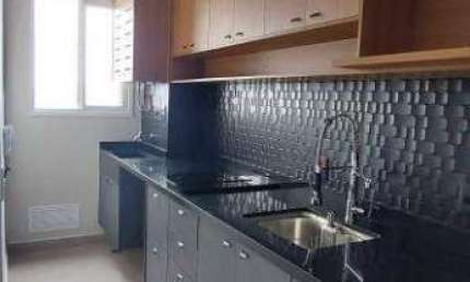 Apartamento de 2 quartos e 1 vaga, todo planejado, novinho em condomínio clube maravilhoso.