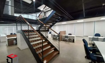 Conj. Comercial para aluguel 8 vagas Jardim - Santo André - SP