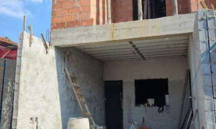 Sobrado à venda 3 quartos 3 suítes 2 vagas Clarice - Santo André - SP