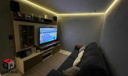 Apartamento mobiliado, 3 dormitótios, suíte e vaga coberta