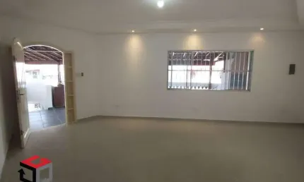 Casa com 2 quartos à venda na Rua Hungria, 47, Taboão, Diadema