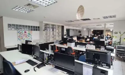Sala comercial à venda na Avenida Marquês de São Vicente, 446, Várzea da Barra Funda, São Paulo