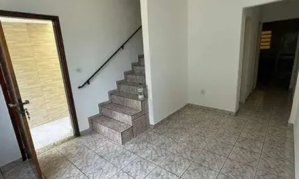 Sobrado à venda 2 quartos 1 vaga Dos Casa - São Bernardo do Campo - SP