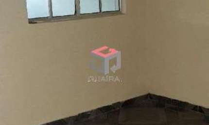 Sobrado de 212,50m² localizado no Bairro Alto Industrial em SBC - SP