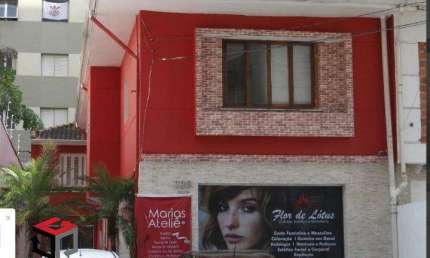 Sobrado à venda 3 quartos 1 suíte Indianopolis - São Paulo - SP