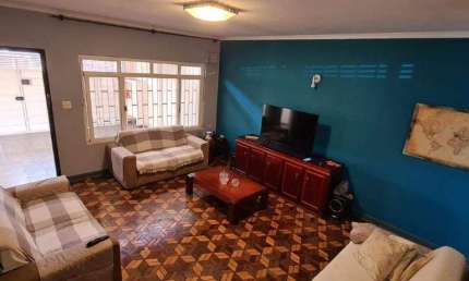 Sobrado à venda 3 quartos 2 vagas Santa Maria - Santo André - SP
