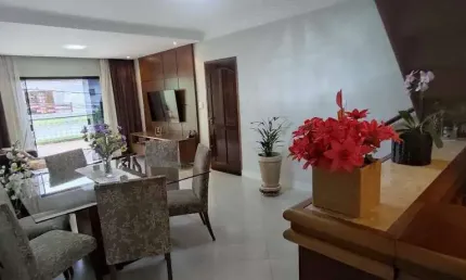 Sobrado à venda 4 quartos 2 suítes 3 vagas Utinga - Santo André - SP