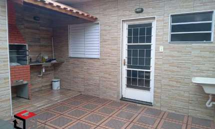 Sobrado à venda 3 quartos 1 suíte 2 vagas Do Estádio - Santo André - SP