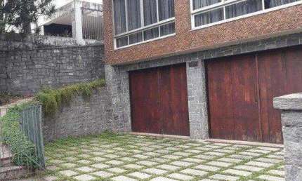 Sobrado com 270 m² Localizado No Bairro Alto de Pinheiros São Paulo - SP