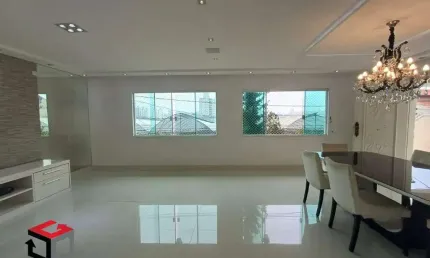 Casa à venda 3 quartos 2 suítes 6 vagas Scarpelli - Santo André - SP