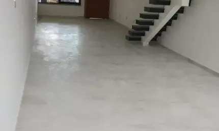 Sobrado à venda 3 quartos 3 suítes 2 vagas Metalúrgica - Santo André - SP
