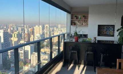 Apartamento 3 Dormitórios em Cerqueira César com 118m²