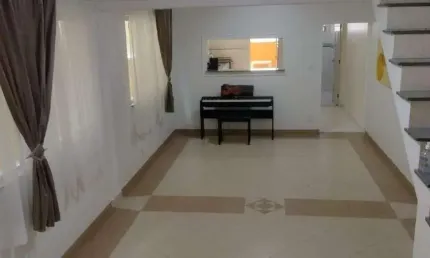 Sobrado à venda 3 quartos 1 suíte 2 vagas Marajoara - Santo André - SP